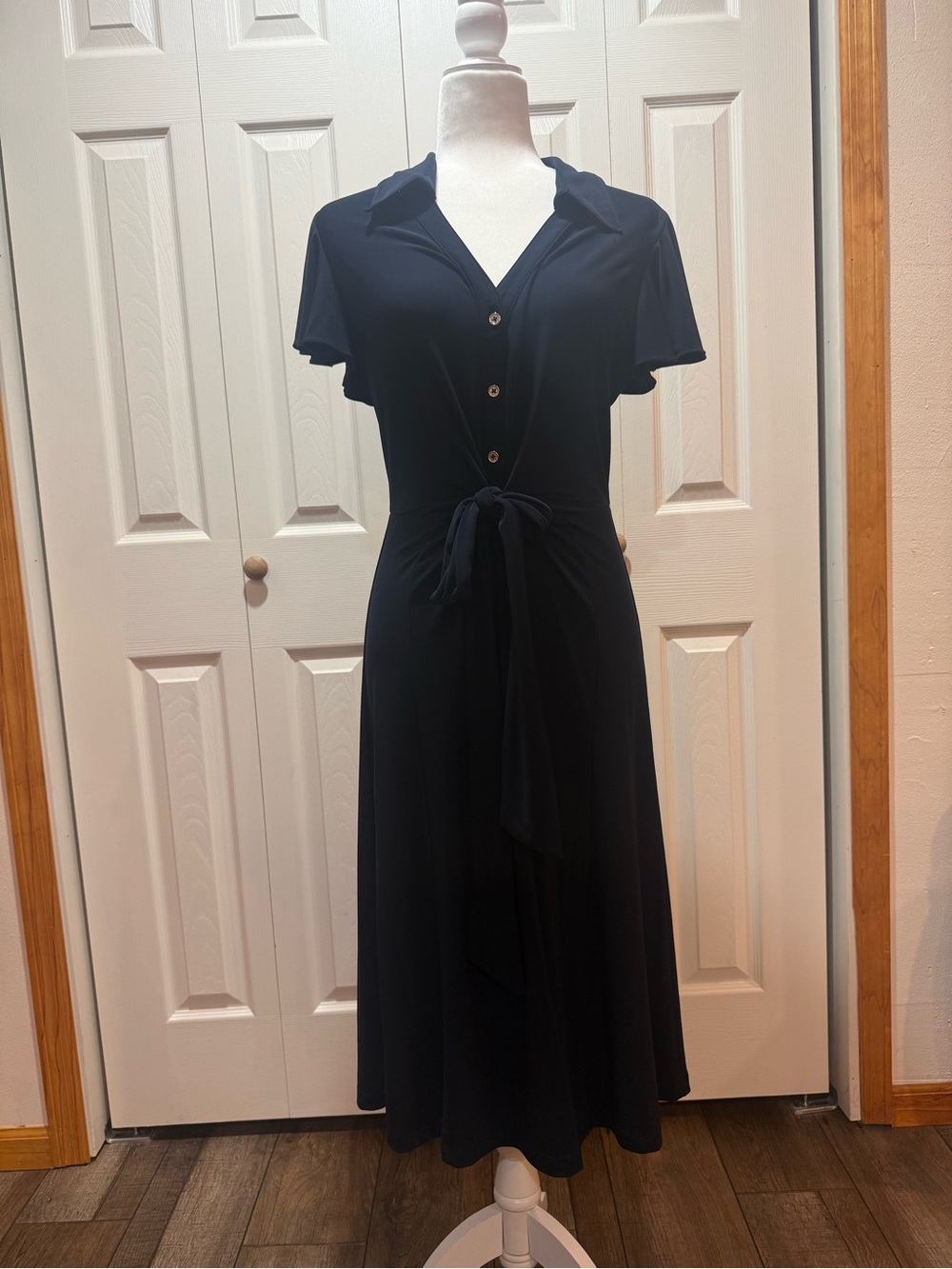 Tommy Hilfiger Black Short-Sleeve Tie-Waist Midi Dress